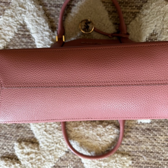 Michael Kors Satchel - Picture 5 of 7